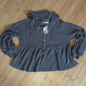 NWT Very J New In Waffle Henley Top - Large